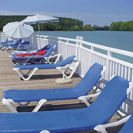 1 Bedroom Cozy In Hébergement de vacances